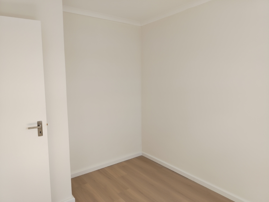To Let 2 Bedroom Property for Rent in Highbury Western Cape